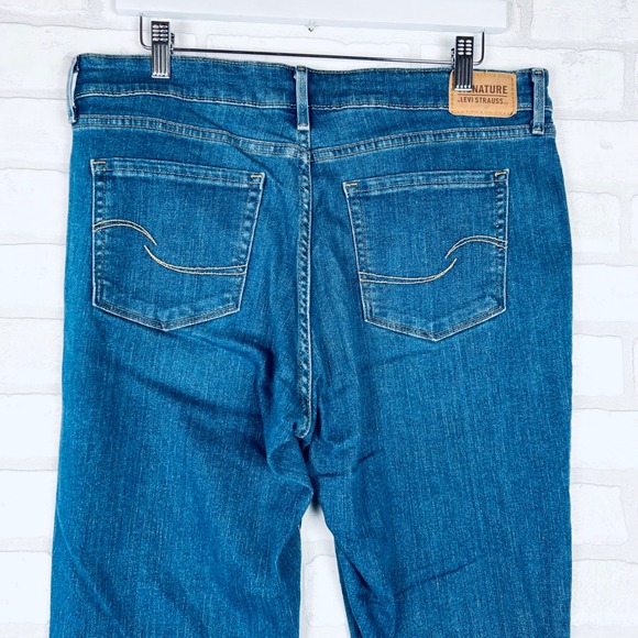 Signature Levi Strauss Womens Mid Rise‎ Bootcut Jeans Blue Denim Size 12M - Picture 12 of 15